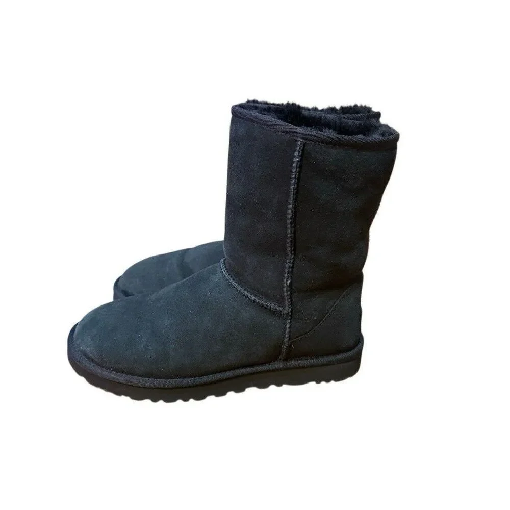 UGG Classic Short II Womens Mid-Calf Boots Sz 9 Black Sheepskin Suede Pull-On - Picture 2 of 7